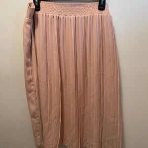 Who What Wear pink skirt. Size 1X